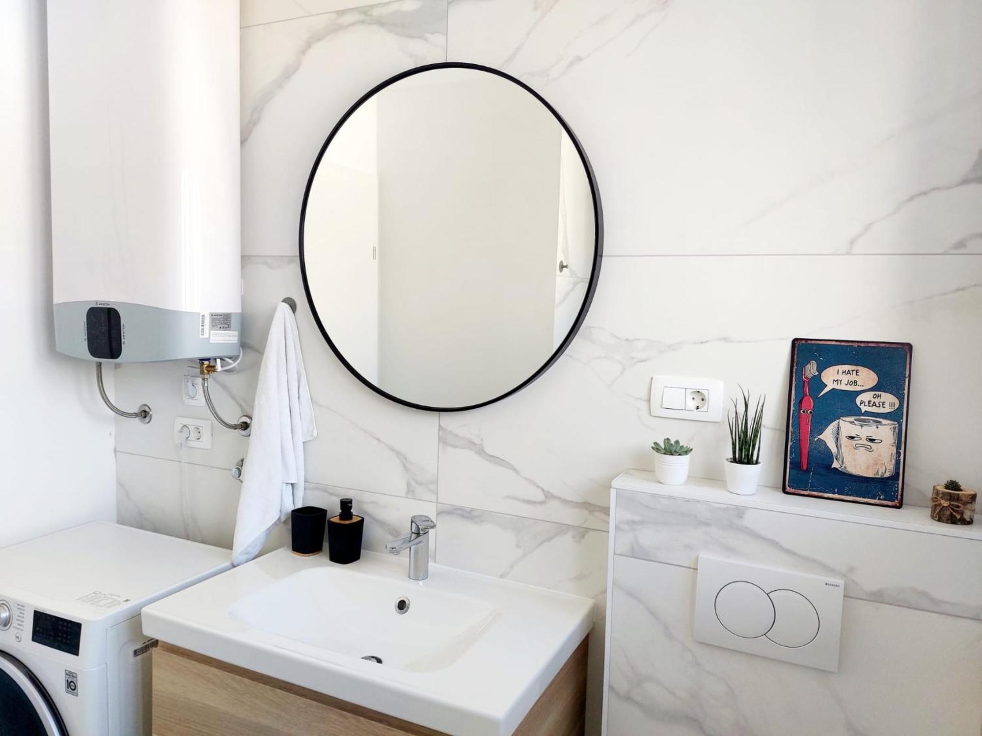 Comfort 2 Bedroom Apartment 10Min Walk From Center And Beach Split Bagian luar foto